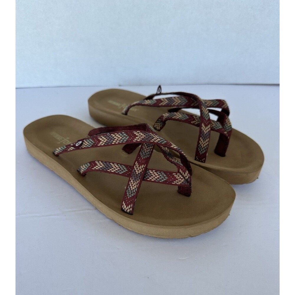 Minnetonka HANNA 2.0 Strappy Sandals Red Brown Flip Flops Flats 531211 Women’s 8